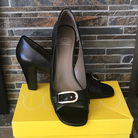 Joan & David Shoes - Black Leather Circa John & David Buckle Pumps